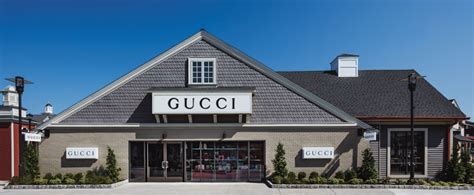 gucci outlet buffalo|gucci woodbury outlet prices.